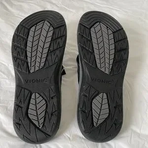 VIONIC Dennis Leather Sandal Flip Flop Color-White Size-8 NWT Vionic | Shoes | Vionic Dennis Leather Sandal Flip Flop  main image 3